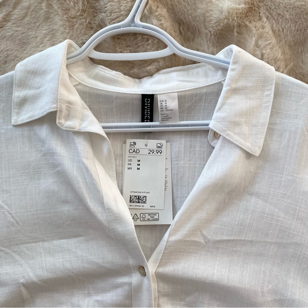 Oversized white button up - Picture 2 of 3